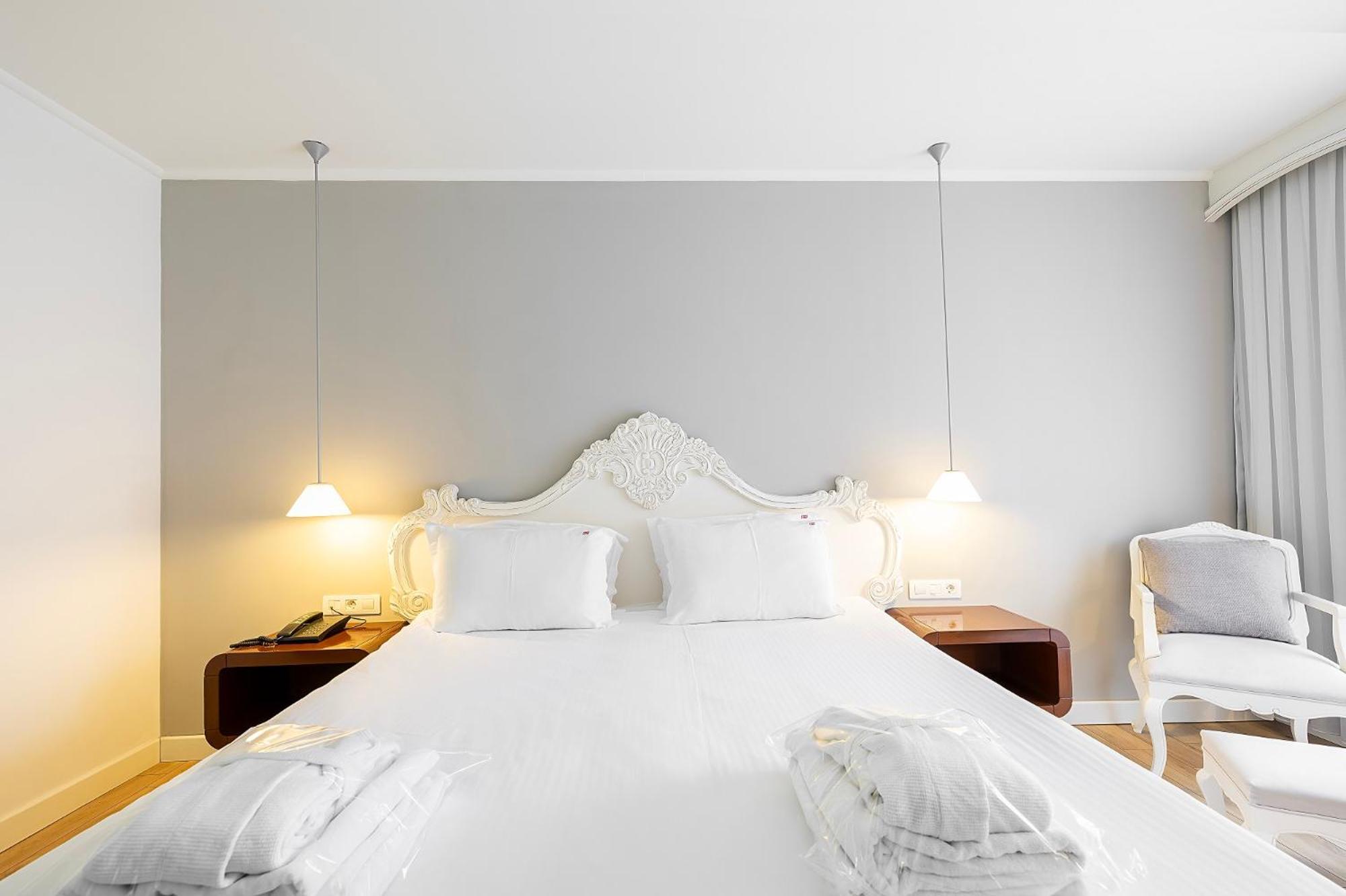 Beyond Hotel 4*